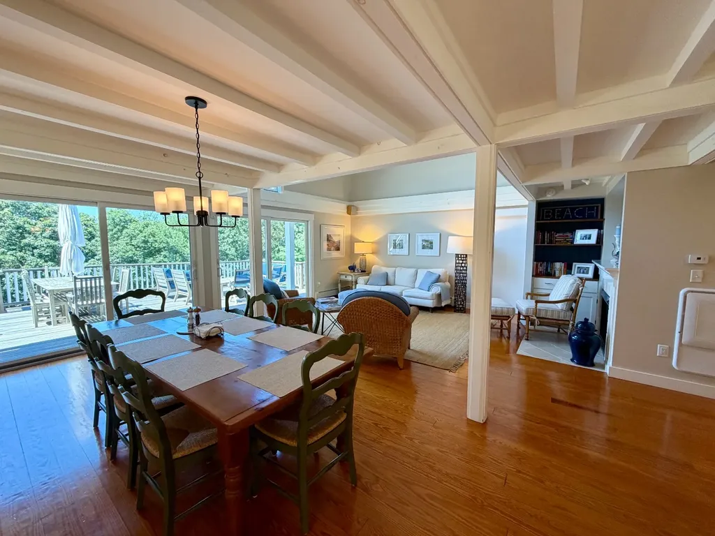 12 Brook Hollow Road West Tisbury MA 02575