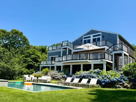 12 Brook Hollow Road West Tisbury MA 02575