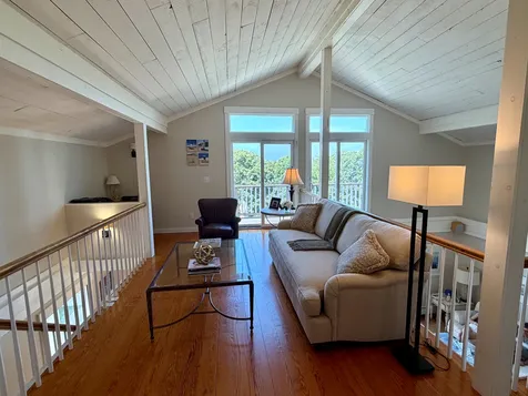 12 Brook Hollow Road West Tisbury MA 02575