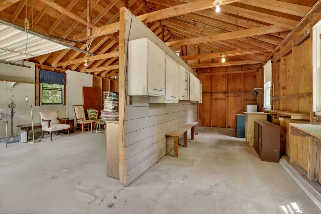 132 South Road Chilmark MA 02535