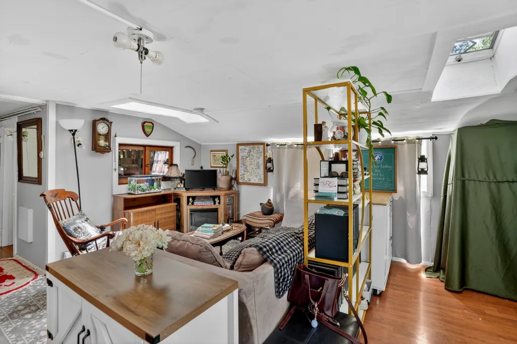 132 South Road Chilmark MA 02535
