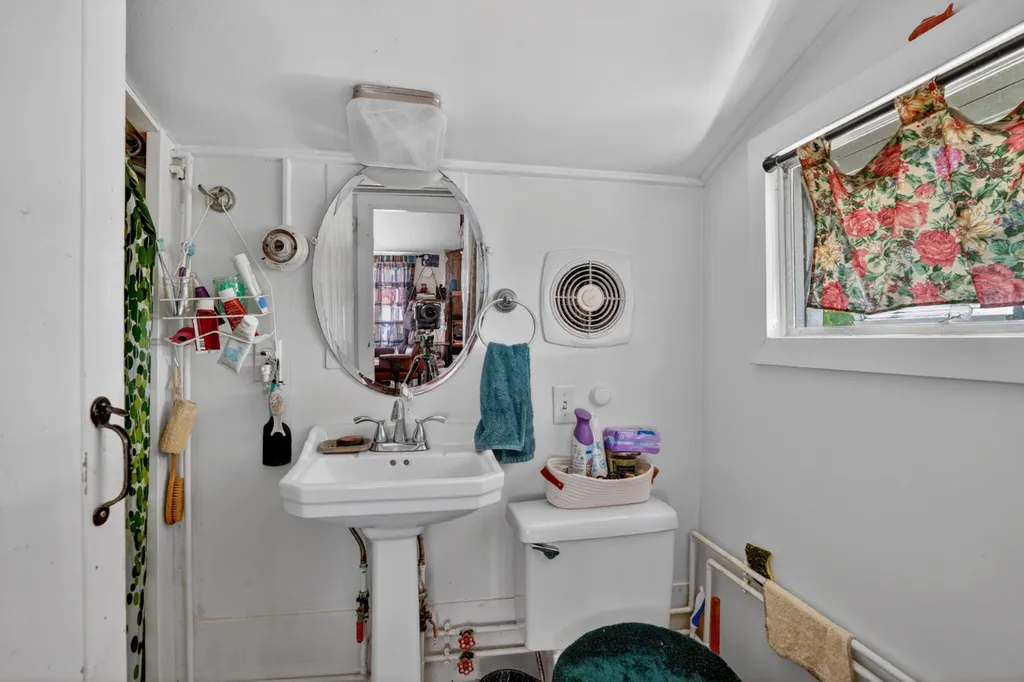 132 South Road Chilmark MA 02535