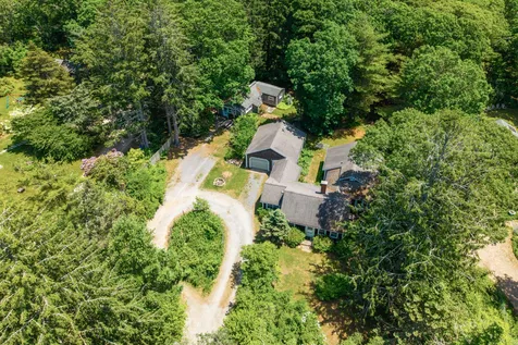 132 South Road Chilmark MA 02535