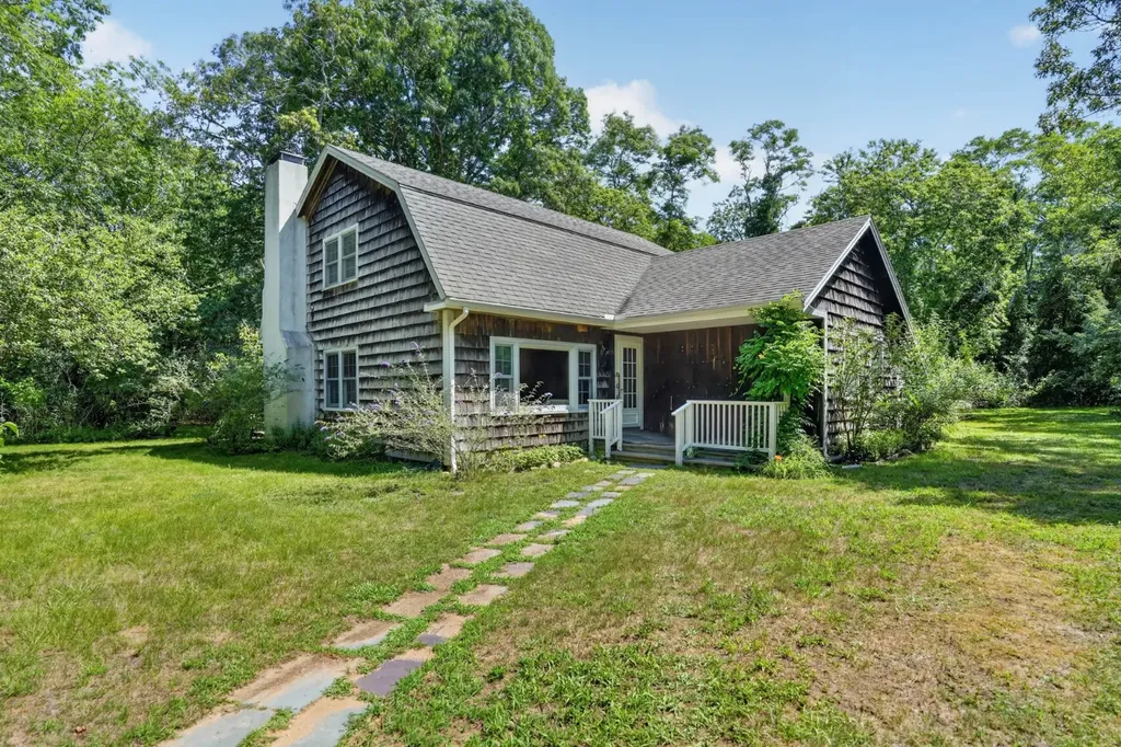 150 Field View Lane West Tisbury MA 02575