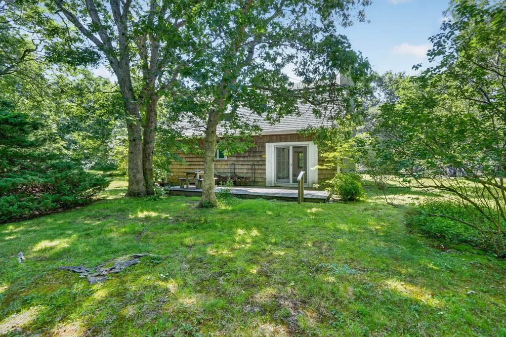 150 Field View Lane West Tisbury MA 02575
