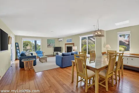 40 Hidden Cove Road Oak Bluffs MA 02557