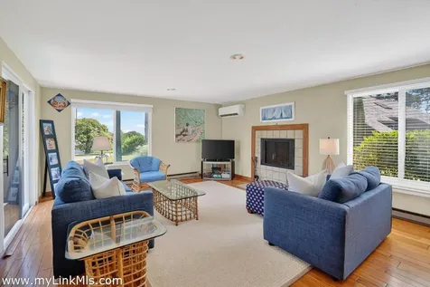 40 Hidden Cove Road Oak Bluffs MA 02557