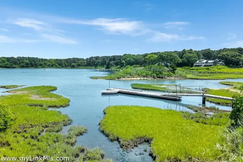 40 Hidden Cove Road Oak Bluffs MA 02557