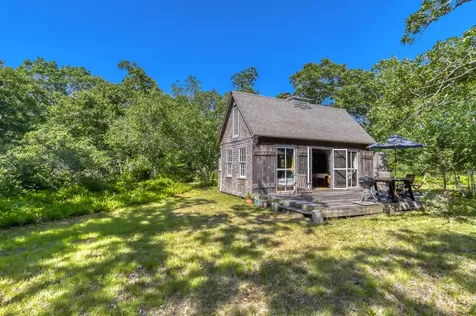 42 Field View Lane West Tisbury MA 02575