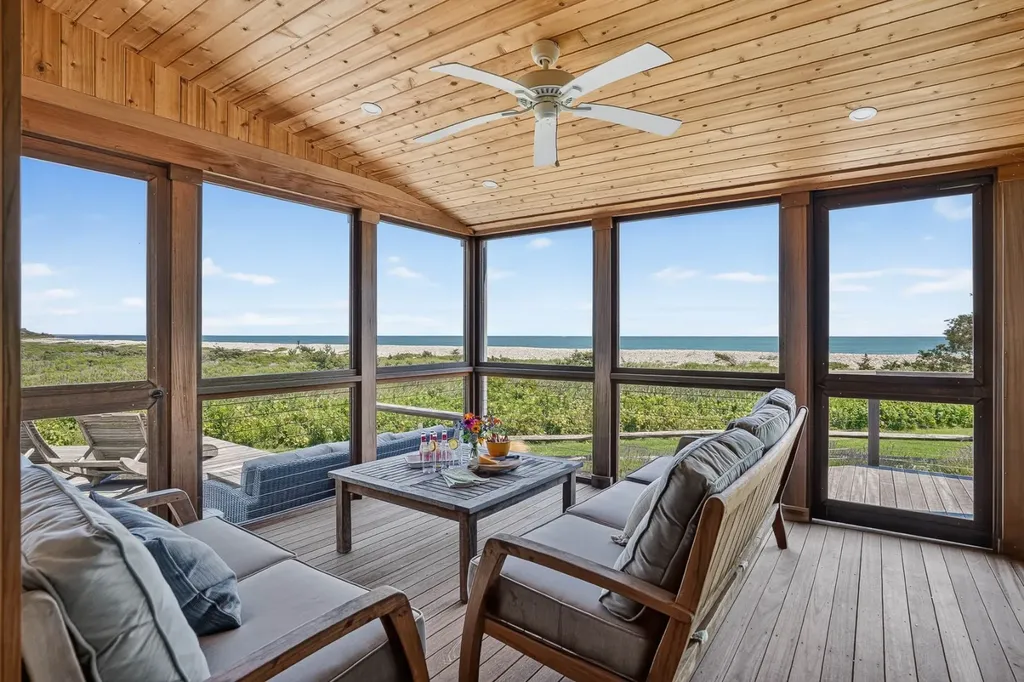 21 Eliot Avenue Chilmark MA 02535