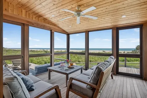 21 Eliot Avenue Chilmark MA 02535