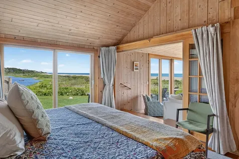 21 Eliot Avenue Chilmark MA 02535