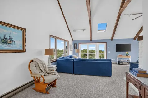 12 Lobsterville Road Aquinnah MA 02535