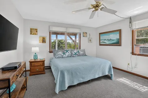 12 Lobsterville Road Aquinnah MA 02535