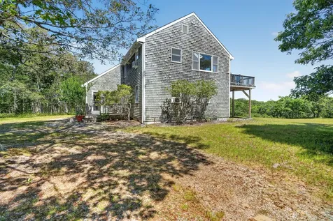 12 Lobsterville Road Aquinnah MA 02535