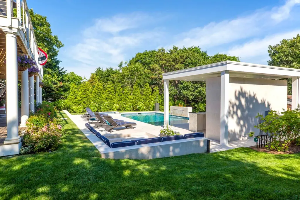 7 Katama Drive Edgartown MA 02539