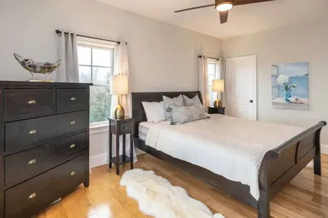 28 Beach Road Oak Bluffs MA 02557