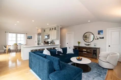 28 Beach Road Oak Bluffs MA 02557