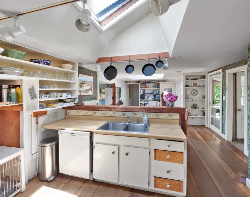 8 Rumpus Ridge Chilmark MA 02535