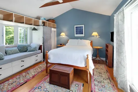 8 Rumpus Ridge Chilmark MA 02535