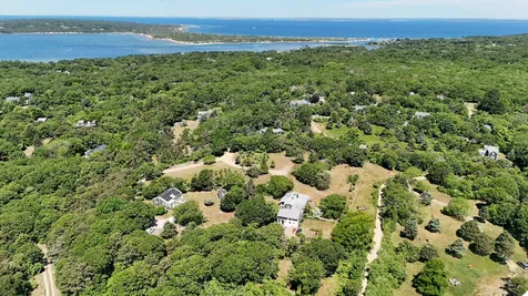 8 Rumpus Ridge Chilmark MA 02535