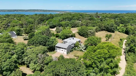 8 Rumpus Ridge Chilmark MA 02535