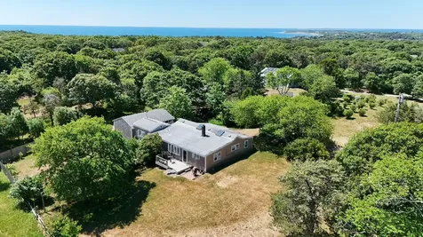 8 Rumpus Ridge Chilmark MA 02535