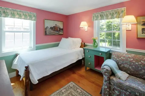 8 Rumpus Ridge Chilmark MA 02535