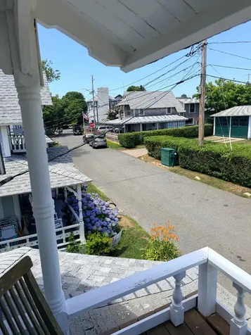 8 Pequot Avenue Oak Bluffs MA 02557