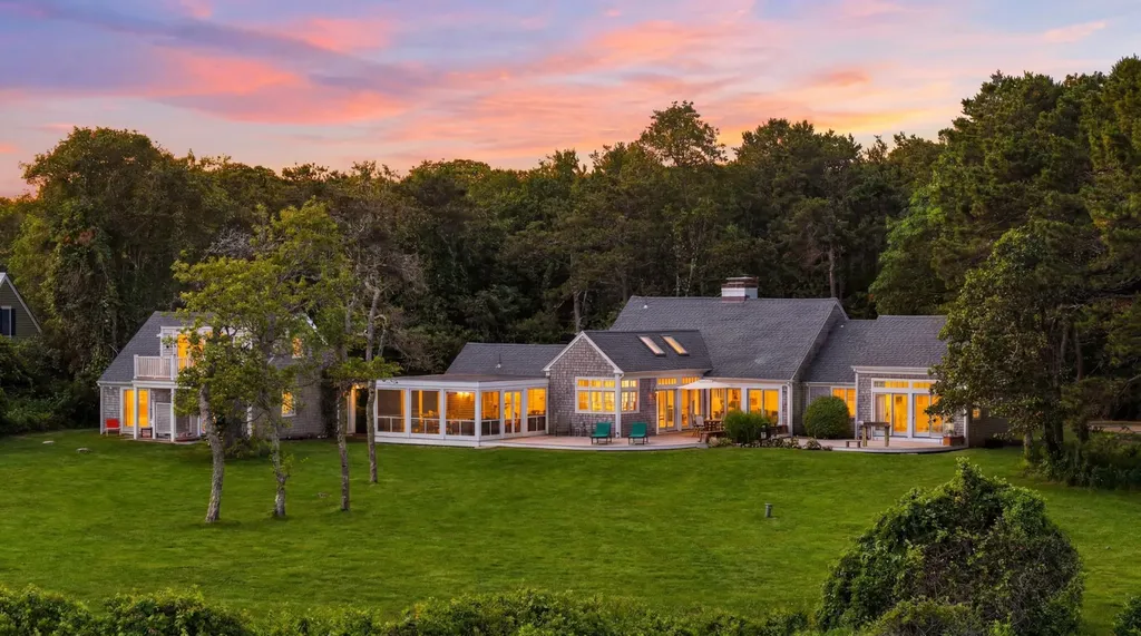 91 Plantingfield Way Edgartown MA 02539