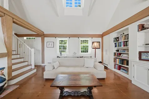 91 Plantingfield Way Edgartown MA 02539