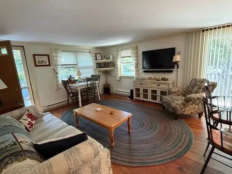 60R Carol Lane Oak Bluffs MA 02557