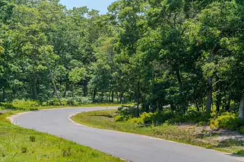 30 Double Ox Road Oak Bluffs MA 02557
