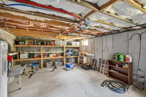 51 Davis Street Vineyard Haven MA 02568