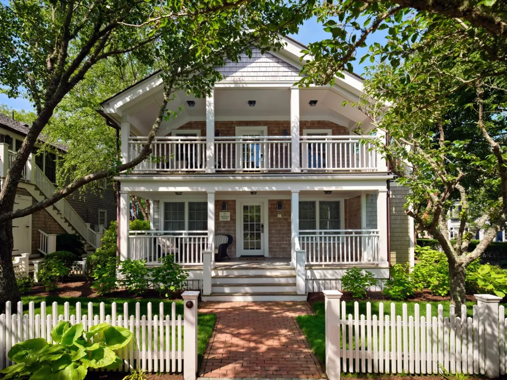 131 North Water Street Edgartown MA 02539