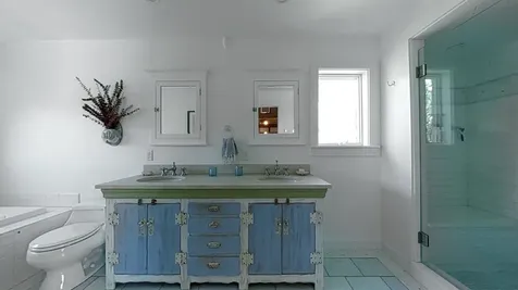 2 Old Poucha Road Edgartown MA 02539