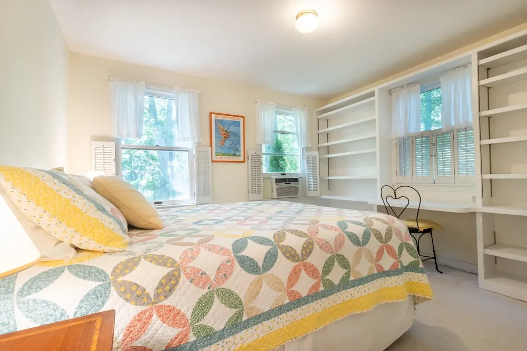 72 Moonstone Way Vineyard Haven MA 02568
