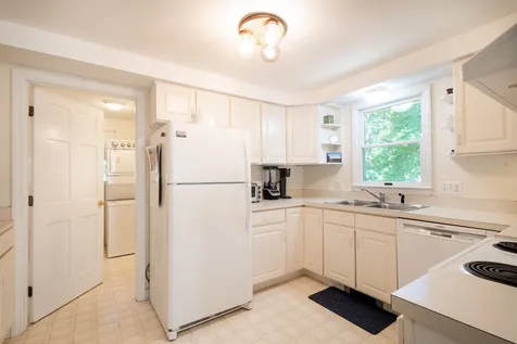 72 Moonstone Way Vineyard Haven MA 02568