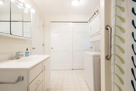 72 Moonstone Way Vineyard Haven MA 02568