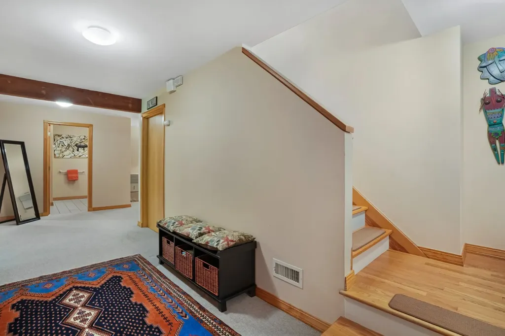 18 Puritan Drive Oak Bluffs MA 02557