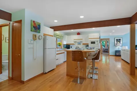 18 Puritan Drive Oak Bluffs MA 02557