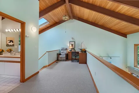 18 Puritan Drive Oak Bluffs MA 02557