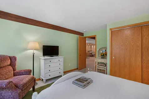 18 Puritan Drive Oak Bluffs MA 02557