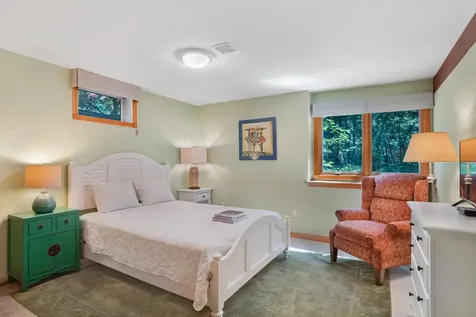 18 Puritan Drive Oak Bluffs MA 02557