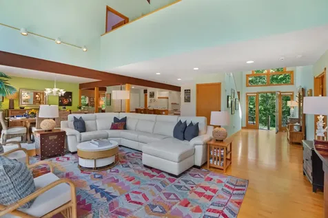 18 Puritan Drive Oak Bluffs MA 02557