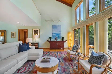 18 Puritan Drive Oak Bluffs MA 02557