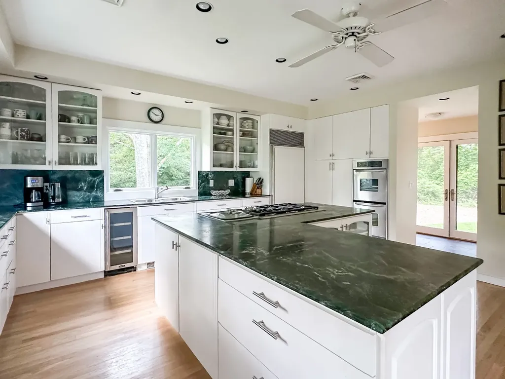 31 Josiah Sachem Way West Tisbury MA 02575