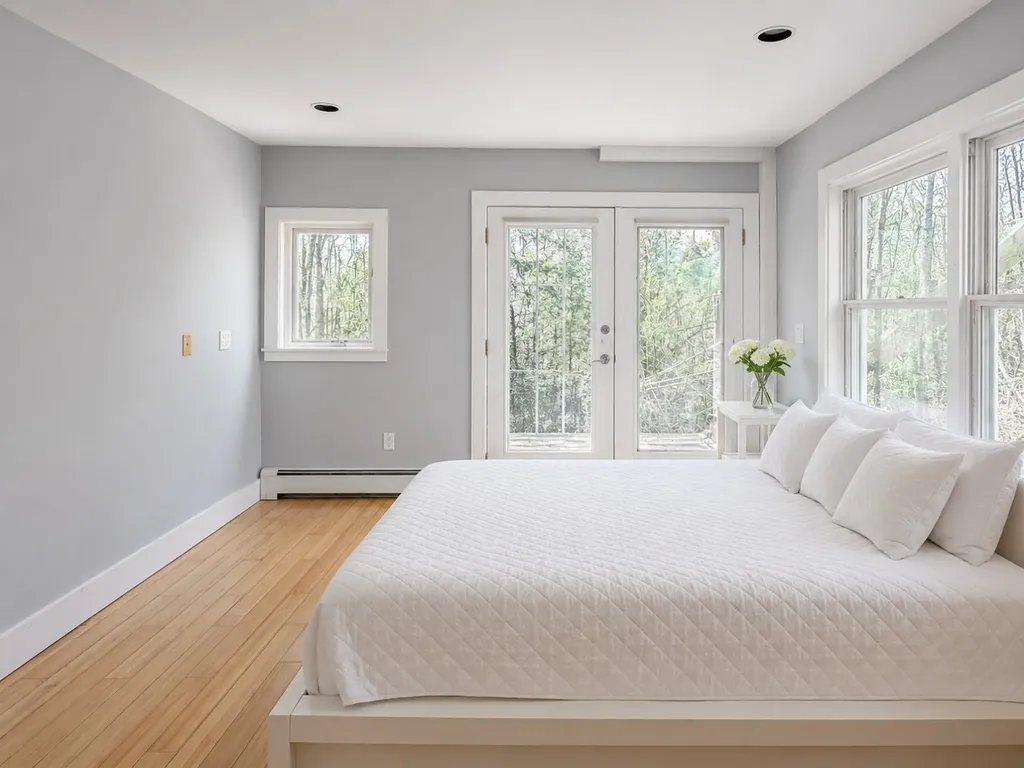 31 Josiah Sachem Way West Tisbury MA 02575