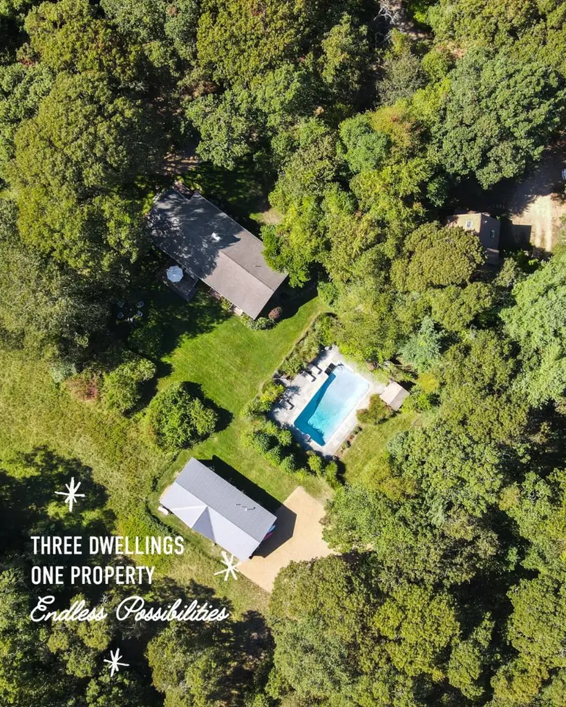 31 Josiah Sachem Way West Tisbury MA 02575