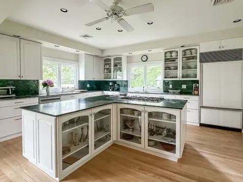 31 Josiah Sachem Way West Tisbury MA 02575